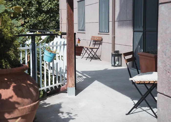 Vatican 4 Bedroom With Private Parking